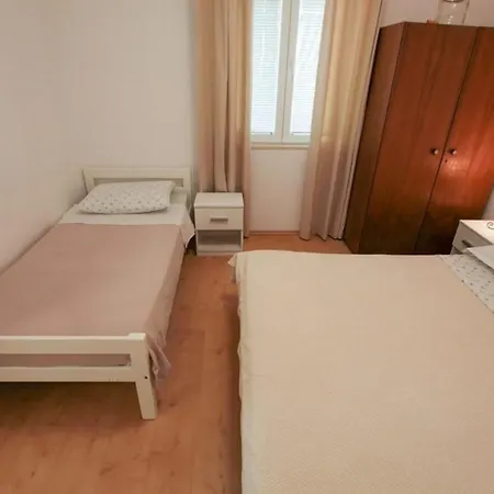 By The Sea - 4805 Apartment *