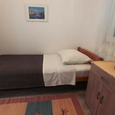 Apartman By The Sea - 4805 *