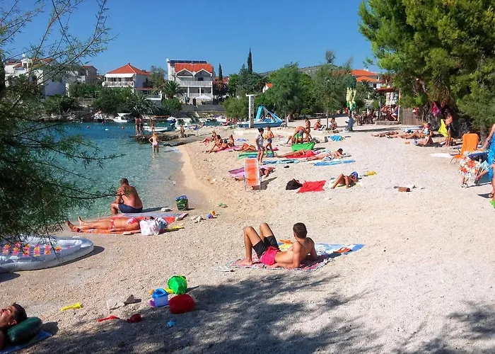 Apartamento By The Sea - 4805 Rogoznica (Sibenik-Knin)