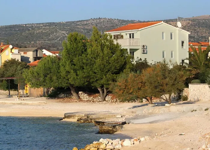 Apartamento By The Sea - 4805 Rogoznica (Sibenik-Knin)