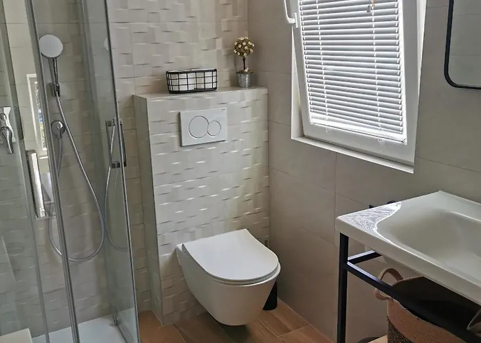 Apartamento By The Sea - 4805 Rogoznica (Sibenik-Knin)